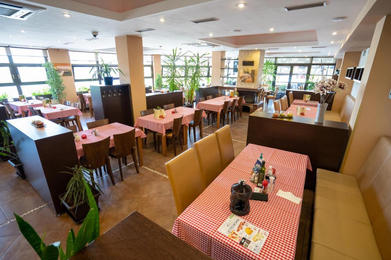 Penzion Toscana Nitra Exterior photo