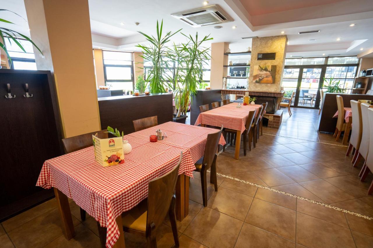 Penzion Toscana Nitra Exterior photo